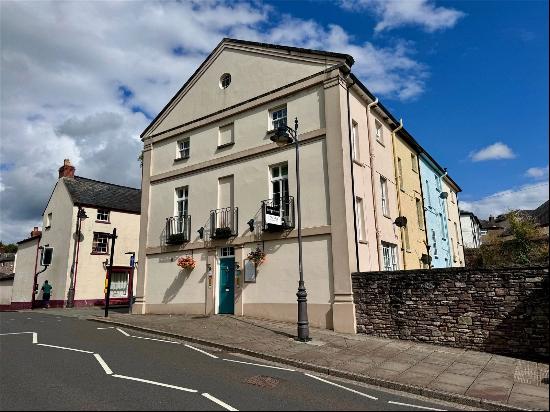 18 Castle Street, Brecon, Powys, LD3 9BU