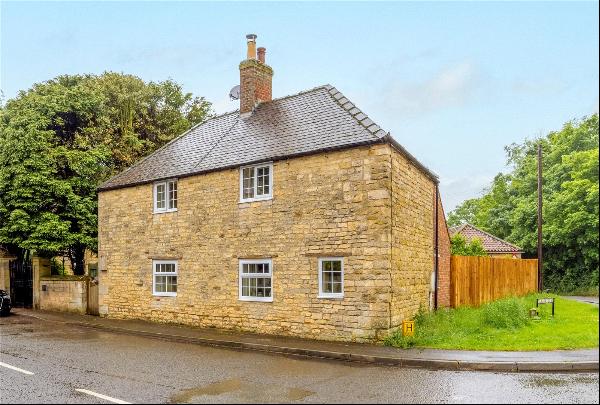 High Street, Leadenham, Grantham, Lincolnshire, LN5