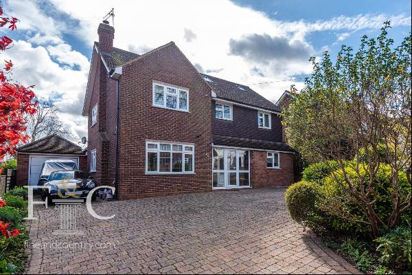 Bourne Close in the Heart of Broxbourne