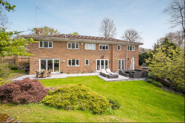 Magnolia Dene, Hazlemere, High Wycombe, HP15