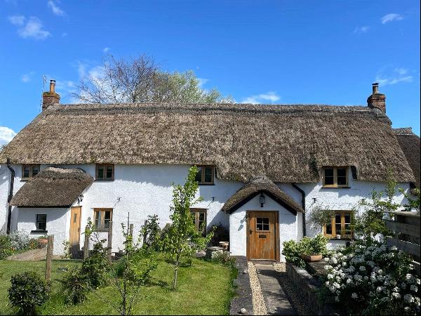 Crown Lane, Creech Heathfield, Taunton