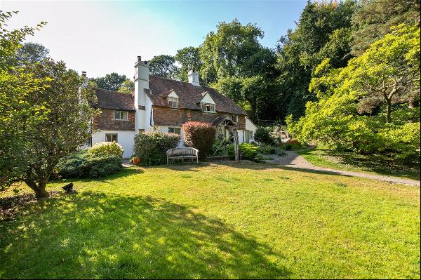 Broomehall Road, Coldharbour, Surrey, RH5