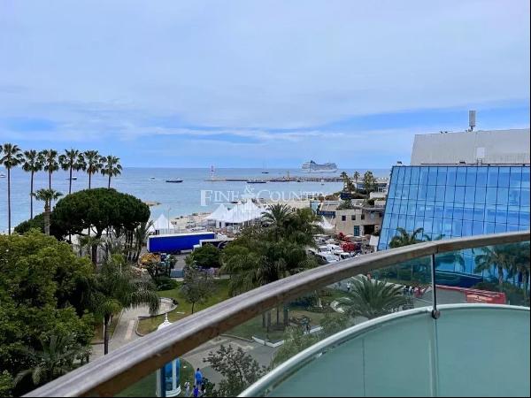 Cannes, Croisette