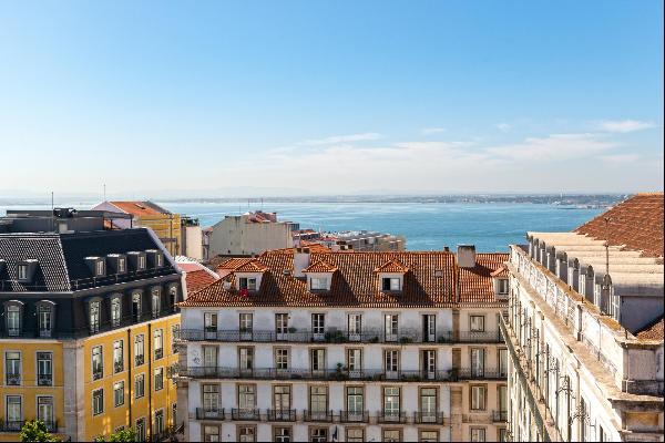 RIVER VIEW, APARTMENT, CHIADO, LISBON