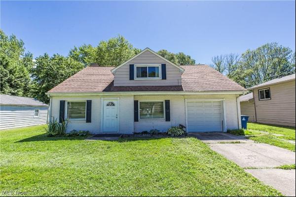 37928 Erie Road, Willoughby OH 44094