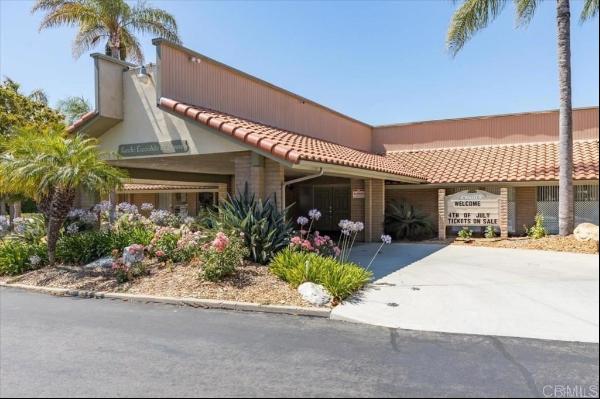 525 El Norte Parkway W #70, Escondido CA 92026