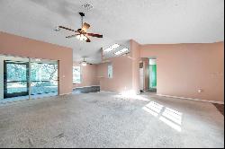 12240 Eakin Street, Weeki Wachee FL 34614