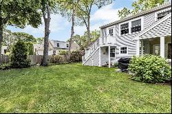 70 Lakeview Ave, Falmouth MA 02540