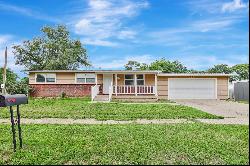 306 E Avenue D, Mount Hope KS 67108