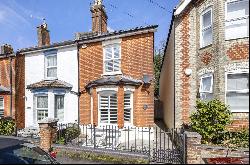 Markenfield Road, Guildford, Surrey, GU1 4PF