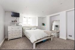 Markenfield Road, Guildford, Surrey, GU1 4PF