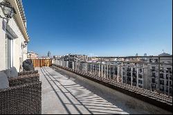 Penthouse With Views In Eixample., Eixample, Barcelona