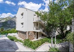 Apartment With Sea View, Risan, Montenegro, R2319