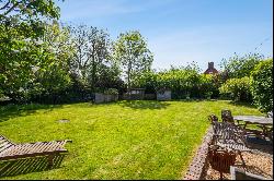 River Lane, Watersfield, Pulborough, West Sussex, RH20 1NG