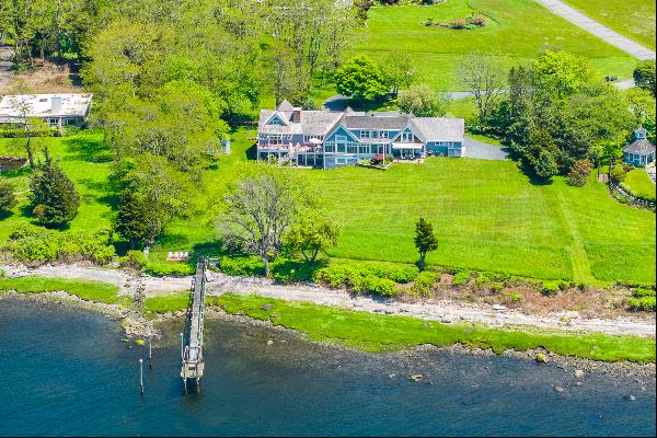 29 Reliance Drive, Bristol, RI, 02809