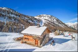 Chalet on the slopes