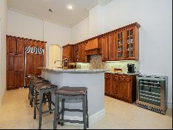 1642 Weybridge Circle, Vero Beach, FL