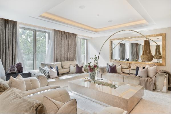 Newly built luxury apartment with designer interior in the heart of Belgravia