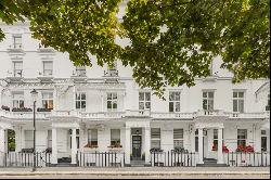 A stunning penthouse apartment with enviable Belgravia address