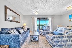 Spacious Seagrove Condo Overlooking Pool