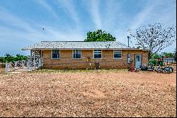 15620 Senior Road, Von Ormy, TX 78073