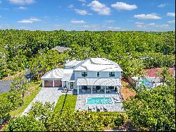 Newer Seagrove Beach Home On Large Lot With Private Pool