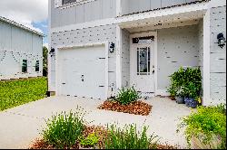 Well-Appointed Townhome Close To 30A Shops And Beaches