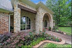 CUSTOM HOME IN THE STONEGATE COMMUNITY