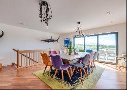 Riverside Crescent, Newquay, Cornwall, TR7 1PJ