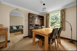 Firlands, Weybridge, Surrey, KT13 0HR