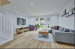 Brooklands Lane, Weybridge, Surrey, KT13 8UX