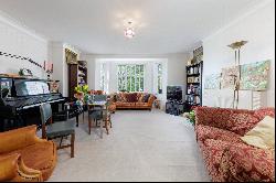 Grosvenor Hill, Wimbledon, London, SW19 4RX