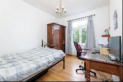 Clonmore Street, Wimbledon, London, SW18 5HB