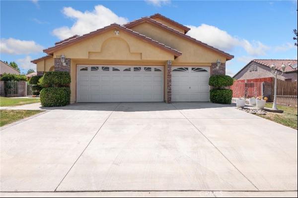 13186 Princeton Drive, Victorville CA 92392