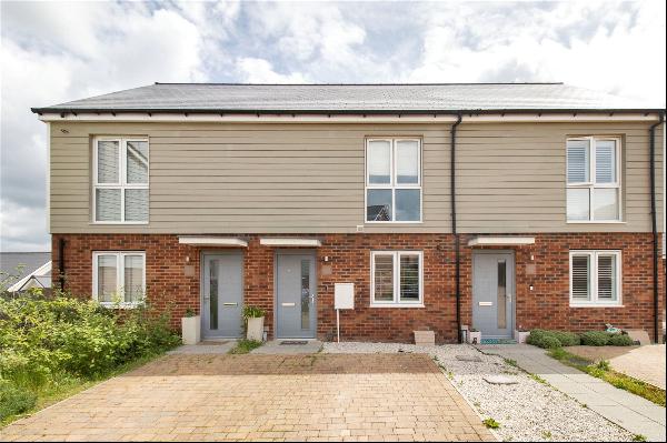 Coppice Close, Tunbridge Wells, Kent, TN2 3YS