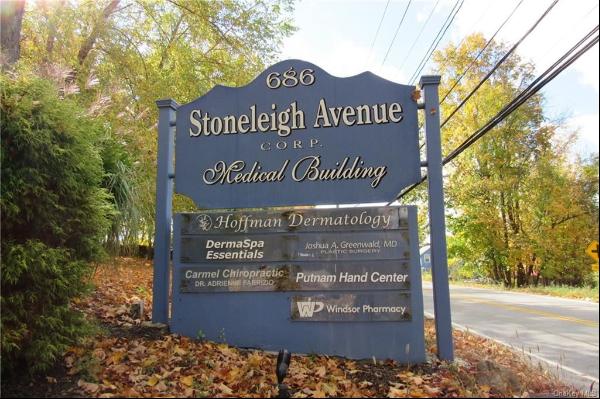 686 Stoneleigh Avenue #1C, Carmel NY 10512