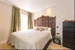 Courtyard Apartments, 3 Avantgarde Place, Shoreditch, London, E1 6GU