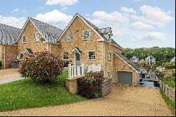 Waters Edge, Wansford, Peterborough, PE8 6LH