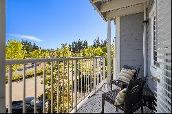 300 High School Rd NE Unit #304, Bainbridge Island, WA 98110