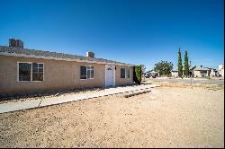 15854 N Street Unit 1, Mojave CA 93501