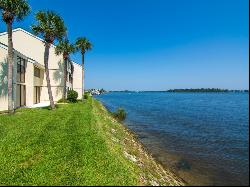 1840 Tarpon Lane Unit D202, Vero Beach FL 32960