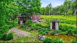 490 South Road, Holden ME 04429