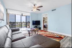 4260 SE 20th Place Unit 401, Cape Coral FL 33904