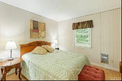 165 B Hawks Nest Lane Unit B, Highlands NC 28741