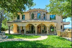 Tuscan-Inspired Villa with Panoramic Views