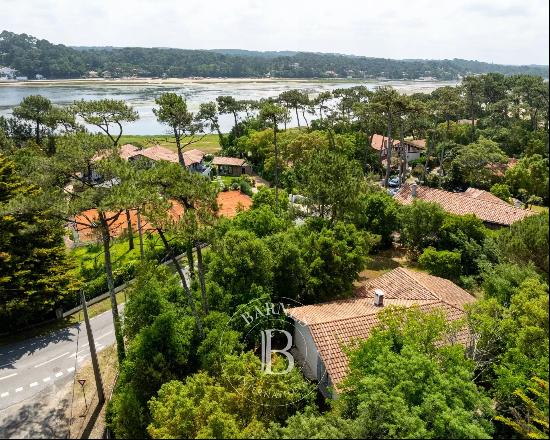 HOSSEGOR, LAKE VIEW PROPERTY