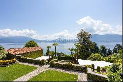 Enchanting 19th-Century Villa overlooking Lake Maggiore