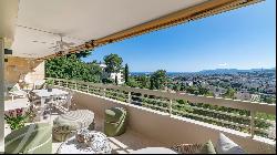 Le Cannet residential Superb top floor apartment