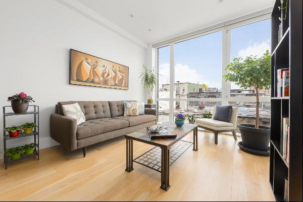 <p>The Griffin Townhouse - A truly rare opportunity to own your own MINT-CONDITION PENTHOU