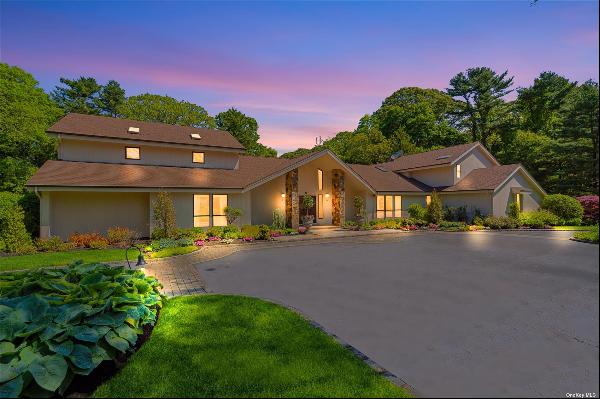 Brookville | A beautifully-kept contemporary home sitting on a professionally landscaped 2